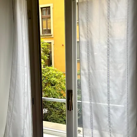 Nest For Two Three Min From Duomo Appartamento